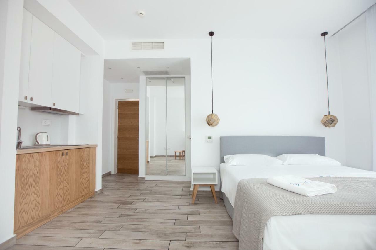Suites Sole Keramoti  Exterior photo